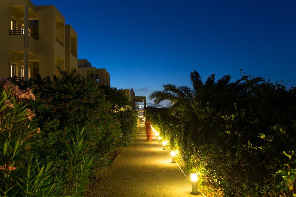 The Majestic Hotel Fíra Kültér fotó