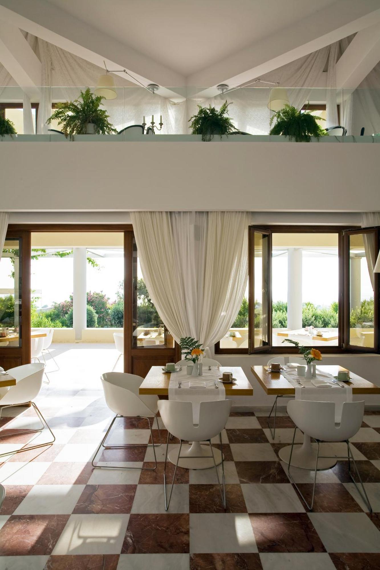 The Majestic Hotel Fíra Kültér fotó